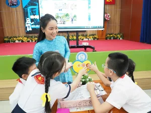 Revolutionizing Education: High-Tech Classrooms Empower 5th Grade Students for the Future - image 1