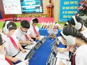Revolutionizing Education: High-Tech Classrooms Empower 5th Grade Students for the Future - image 5