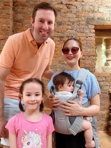 Vietnamese Celebrities and Intercultural Marriages: Exploring the Lives of Famous Couples - image 7