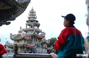 Da Lat's Unique Architecture: Exploring the City's Most Unusual Pagoda - image 5