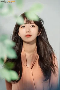 Chae Soo Bin: The Iconic Face of Modern South Korean Youth - image 0