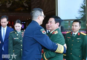10th Vietnam-China Border Defense Friendship Exchange Promotes Peace - image 2