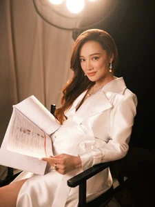 Nhã Phương Radiates Elegance and Charm in Her Final Month of Pregnancy - image 6