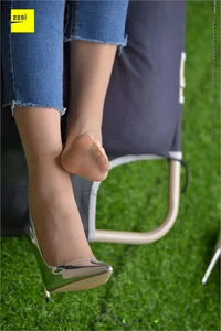 IESS Sizu Biandang 210: Hua Hua in Classic Small Feet - image 56