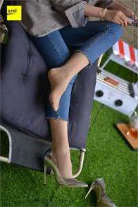 IESS Sizu Biandang 210: Hua Hua in Classic Small Feet - image 35