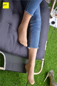 IESS Sizu Biandang 210: Hua Hua in Classic Small Feet - image 19