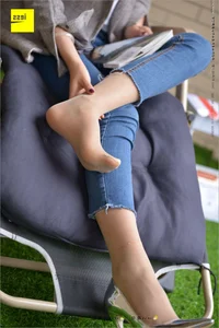 IESS Sizu Biandang 210: Hua Hua in Classic Small Feet - image 57