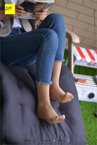 IESS Sizu Biandang 210: Hua Hua in Classic Small Feet - image 91