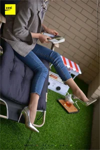 IESS Sizu Biandang 210: Hua Hua in Classic Small Feet - image 39