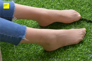 IESS Sizu Biandang 210: Hua Hua in Classic Small Feet - image 51