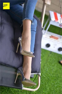 IESS Sizu Biandang 210: Hua Hua in Classic Small Feet - image 11