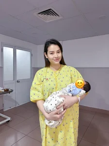 Phuong Trinh Jolie Postpartum Body Transformation Under Two Months Details - image 11