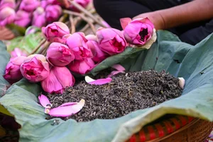 The Ancient Craft of Vietnamese Lotus Tea: A Luxury Tradition in Hanoi - image 2