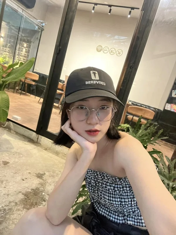 Wives of Vietnamese Rappers - Celebrity Glamour and High-Fashion Style