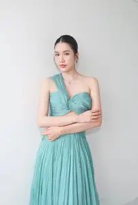 Runner-up Phuong Anh's Elegant Beauty Shines Bright Amidst Sen Vang Departure News - image 0