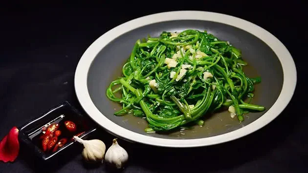 Phan Thiet Squid Specialty Ranked Among Top 10 Best Squid Dishes Globally