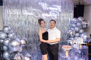 Inside the Luxurious Life of Phuong Oanh Post-Marriage to Shark Binh - image 2