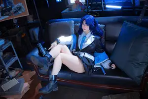 Coser Yu Yu Transforms into Blue Archive's Yuuka: Captivating Beauty in a Unique Photo Collection (45P) - image 19
