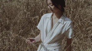 YiTuYu Art Language Vol.5964: Capturing the Aesthetic Essence of Xiao Hu - image 31