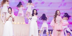 Emotional Performances and High Energy: My Linh and Luu Huong Giang Shine at Tet Dep - image 0