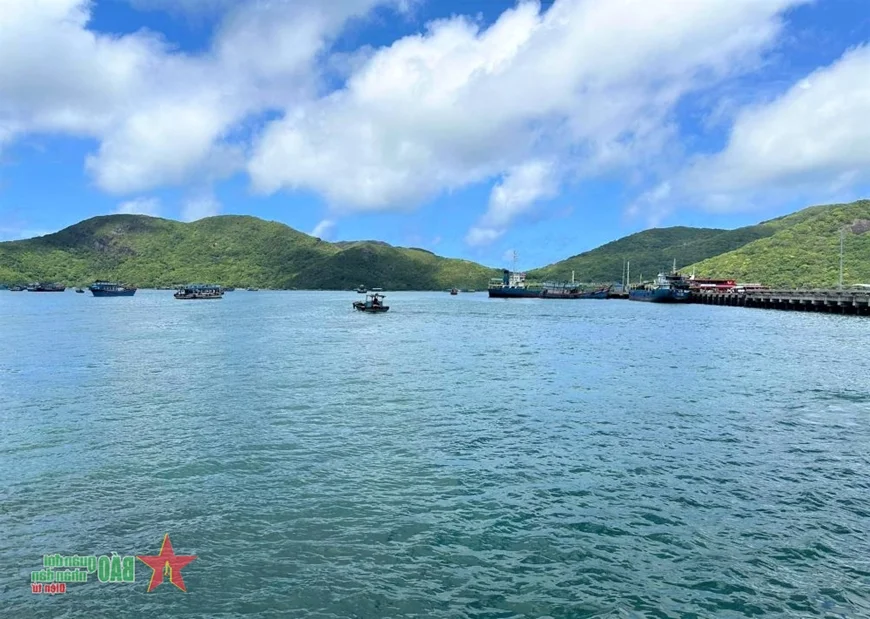 Vietnam’s Colorful Landscapes: The Pristine Green Beauty of Con Dao
