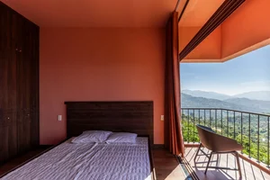 Bao Lam Retreat: Embracing Steep Terrain for a Mountainous Escape - image 40