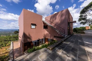 Bao Lam Retreat: Embracing Steep Terrain for a Mountainous Escape - image 39