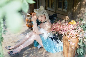Dreamy Aesthetic: Coser Nnian as in an Enchanted Garden - image 30