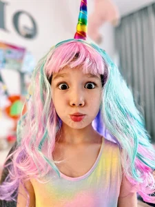 Supermodel Ha Anh's Mixed-Race Daughter Myla Captivates Fans - image 1