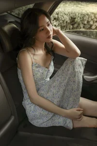 Radiant Summer Muse: Yue Yue in YiTuYu’s Enchanting Floral Skirt Series - image 15
