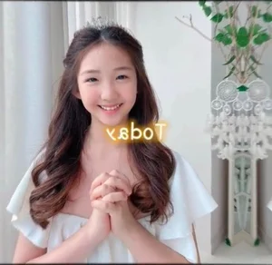 Radiant 15-Year-Old Idol Visuals: A Closer Look at Her Ethereal Stage Style - image 5