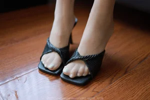 IESS Meizi Denim and Lifestyle Aesthetic Gallery - image 1