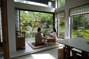 Fairytale Retirement: A Stunning 1,000m2 Villa for the Golden Years - image 3