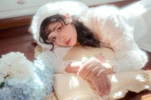 YiTuYu Art Language Vol.9767 Featuring Model Zhong Ling - image 11