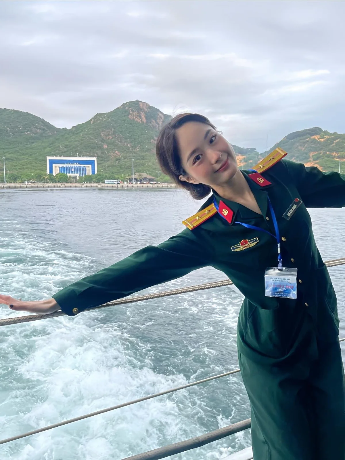 Military Beauty Transforms into a Dreamy Muse of Hue: A Captivating Visual Story