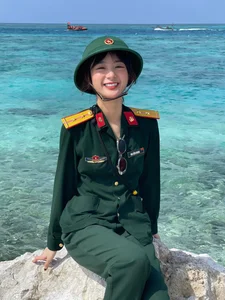 Military Beauty Transforms into a Dreamy Muse of Hue: A Captivating Visual Story - image 3