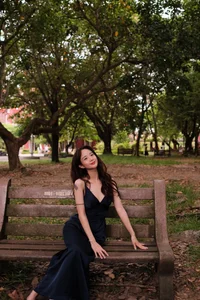 Military Beauty Transforms into a Dreamy Muse of Hue: A Captivating Visual Story - image 1
