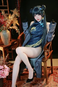 Stunning Ryuuge Kisaki Cosplay by Gong Ben Sakura – Blue Archive Shanhaijing President Photo Collection - image 3