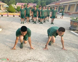 Weekend Life of New Soldiers: Diverse Activities and Bonding at the 77th Anti-Aircraft Brigade - image 3