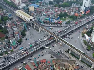 Traveling Smart: How Hanoi Residents Beat the Holiday Traffic Rush - image 6