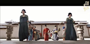 Stunning Cinematography in Flourished Peony Starring Yang Zi - image 24