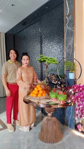 Việt Hương’s Viral Moment: A Strange Expression at Her 300 Billion VND Villa - image 6