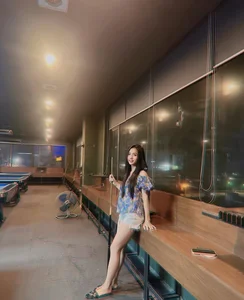 Vietnam Footballer Tran Thi Duyen Stuns in 2024 New Year Photoshoot - image 1