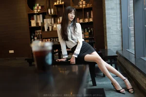 IESS Tuan Tuan Long-Legged OL: A Masterpiece of Chinese Model Fashion - image 32