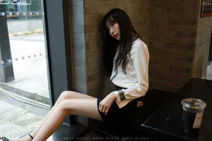 IESS Tuan Tuan Long-Legged OL: A Masterpiece of Chinese Model Fashion - image 31