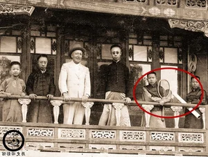 Rare Glimpses Into the Past: Authentic Photos of Ancient Chinese Eunuchs and Palace Maids - image 3
