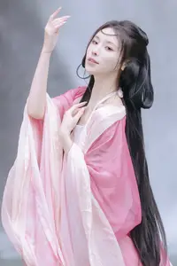 YiTuYu Vol8765 Yi Xiao Zhi Zhi Zhi Zhi Ethereal Pink Hanfu Beauty by the Waterfall - image 3