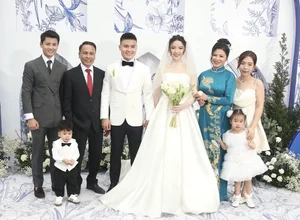 Coach Park Hang-seo Reunites with Quang Hai at Lavish Wedding: Highlights of the 1,200-Guest Ceremony and Star-Studded Guest List - image 10