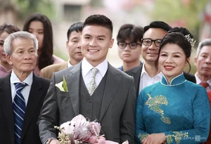 Coach Park Hang-seo Reunites with Quang Hai at Lavish Wedding: Highlights of the 1,200-Guest Ceremony and Star-Studded Guest List - image 5