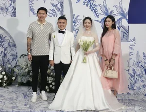 Coach Park Hang-seo Reunites with Quang Hai at Lavish Wedding: Highlights of the 1,200-Guest Ceremony and Star-Studded Guest List - image 1